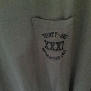 Thirty-One Men's Tee with Pocket - Gray